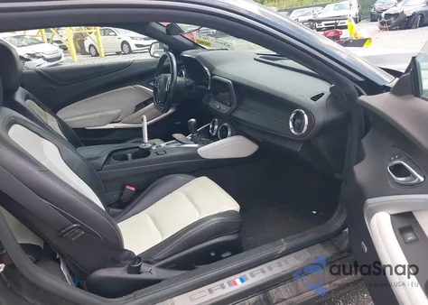 2019 Chevrolet Camaro 3Lt из США, поврежденный, VIN 1G1FC1RS8K0126436